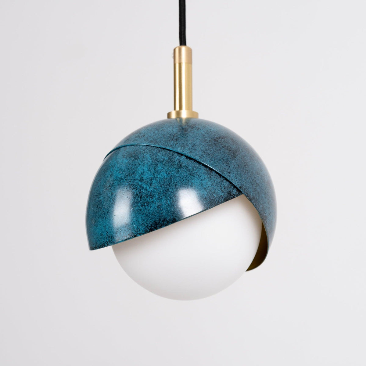 Jynara Hanglamp Messing genest opaal Bolvormig modern