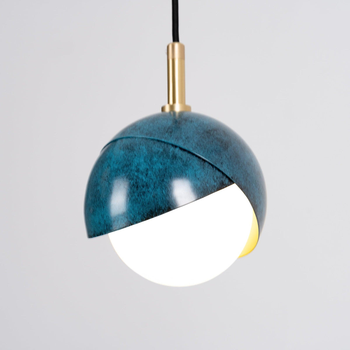 Jynara Hanglamp Messing genest opaal Bolvormig modern