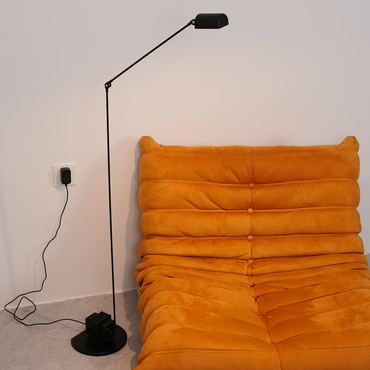 Nerilux instelbare vloerlamp