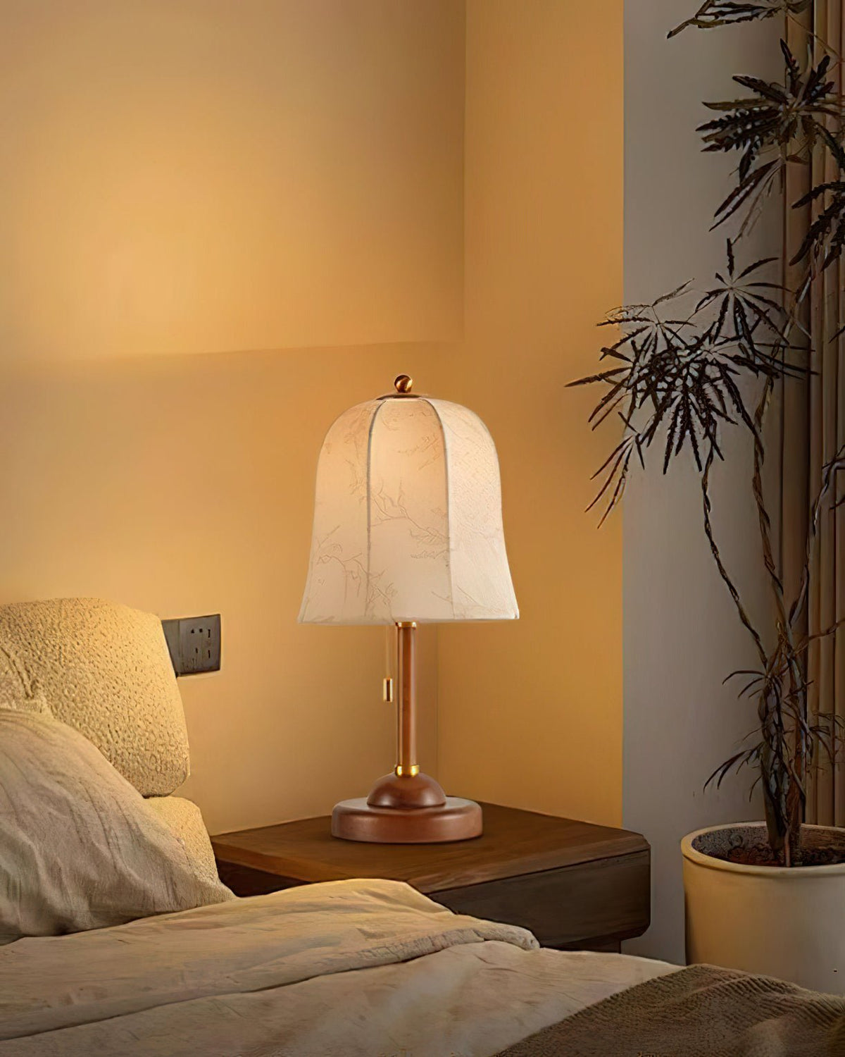 Ivelen Wabi-Sabi houten tafellamp in walnootkleur en beige