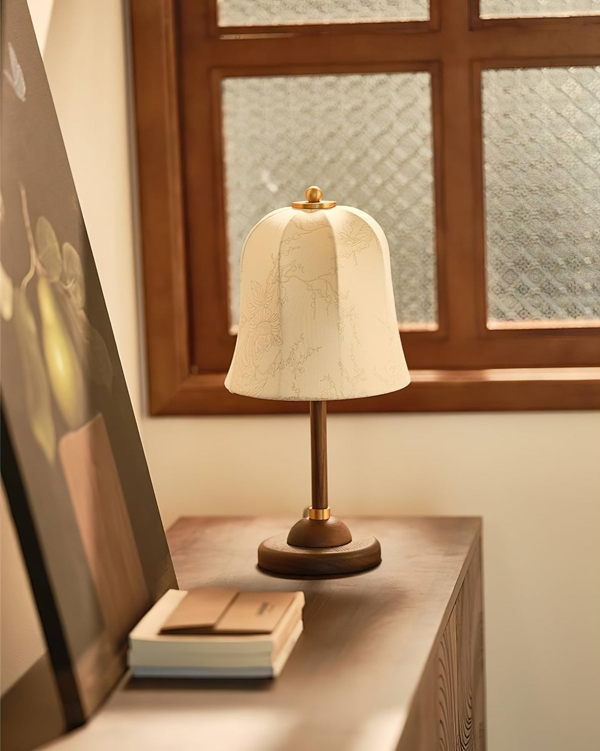 Ivelen Wabi-Sabi houten tafellamp in walnootkleur en beige