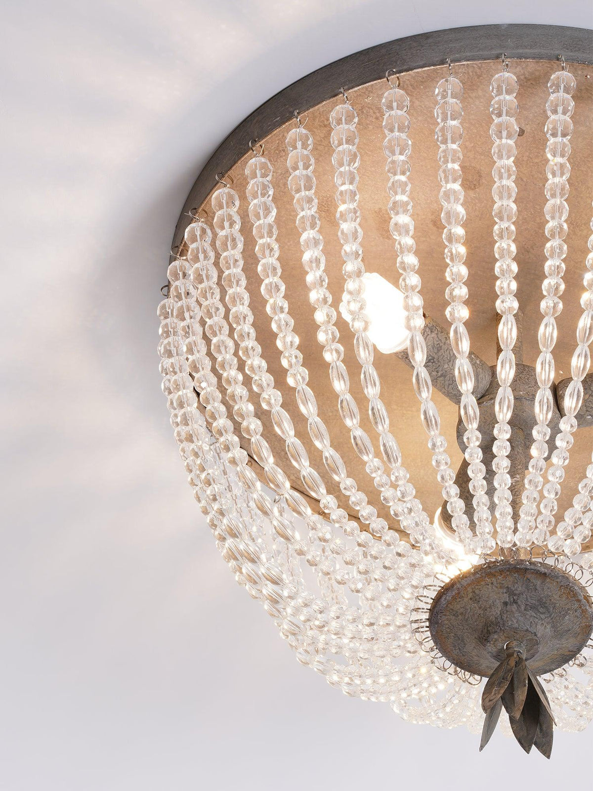 Farlan plafondlamp met kristallen kralen en luxe afwerking