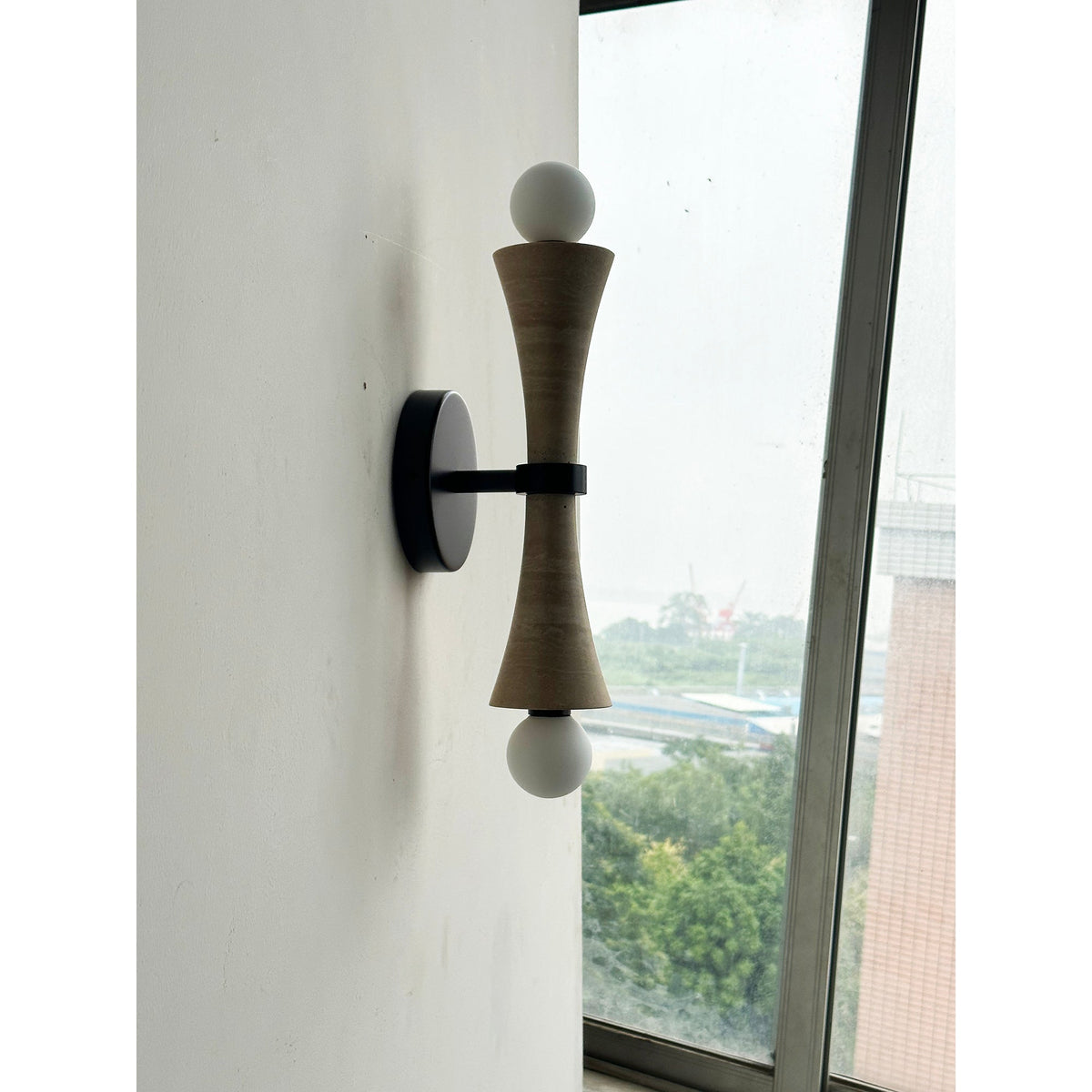 Elaiselle wandlamp