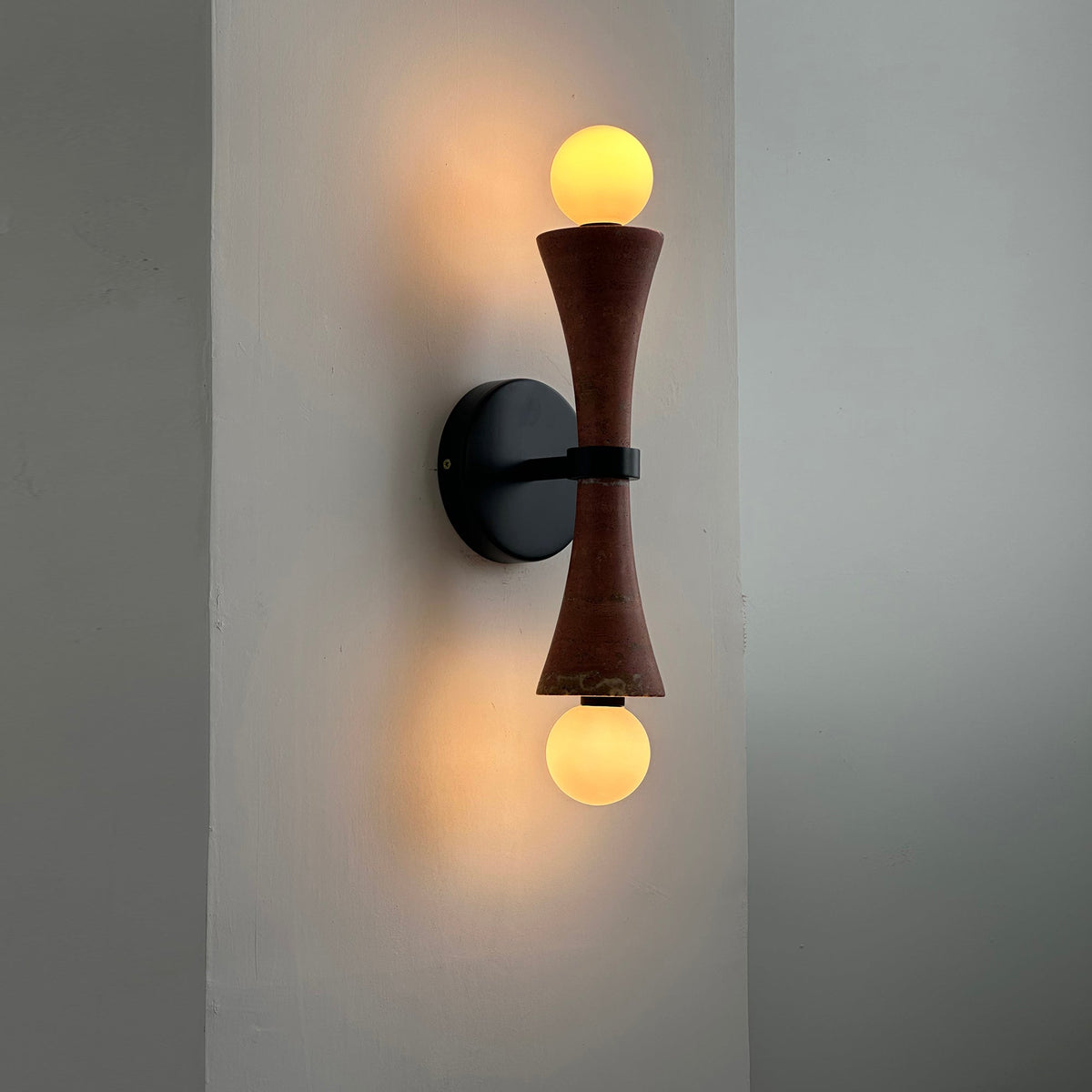 Elaiselle wandlamp