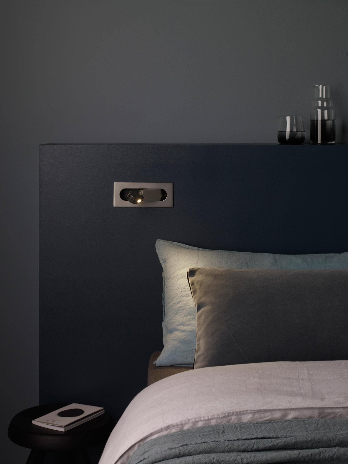 Lumisiella verstelbare moderne ledleeslamp voor naast het bed