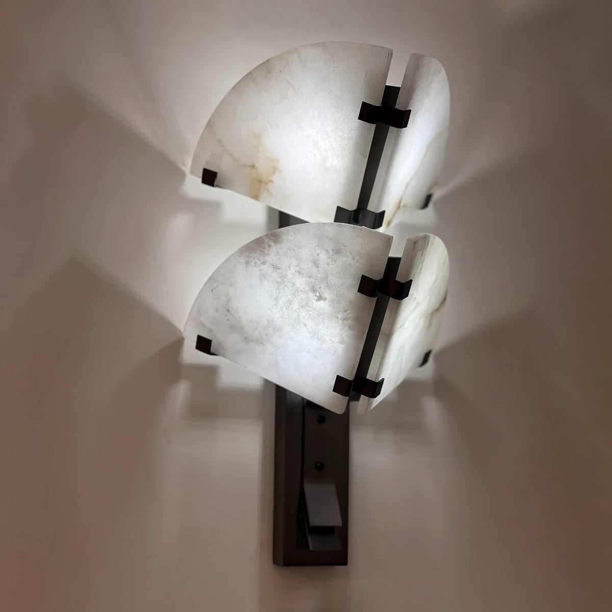 Selesta Moderne wandlamp van albast