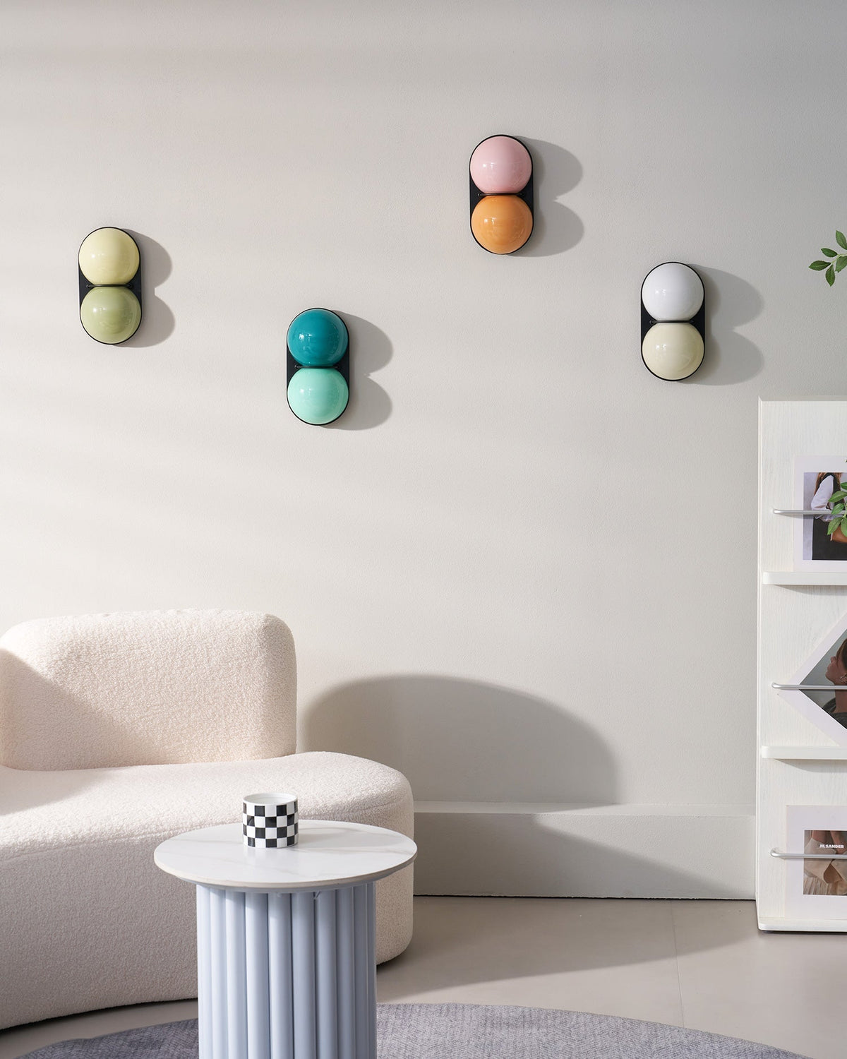 Two bollen wandlamp van glas