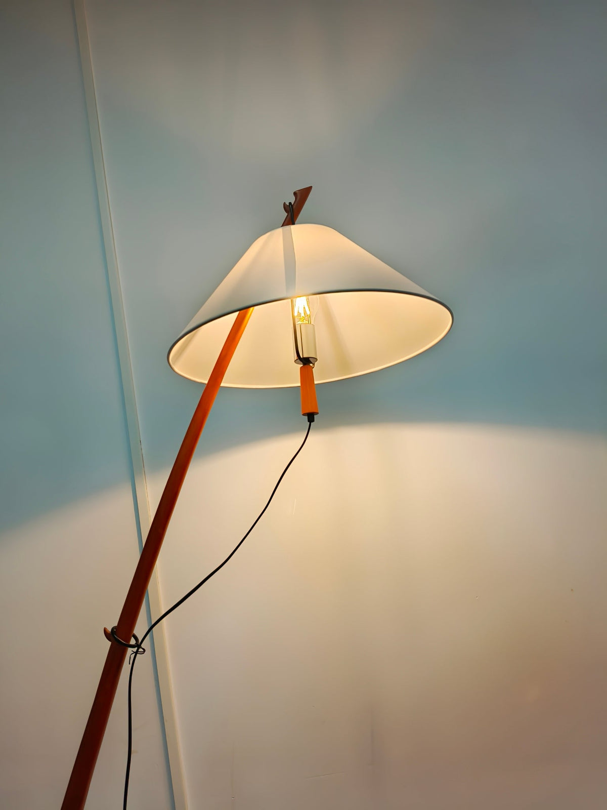 Irigen Arc vloerlamp