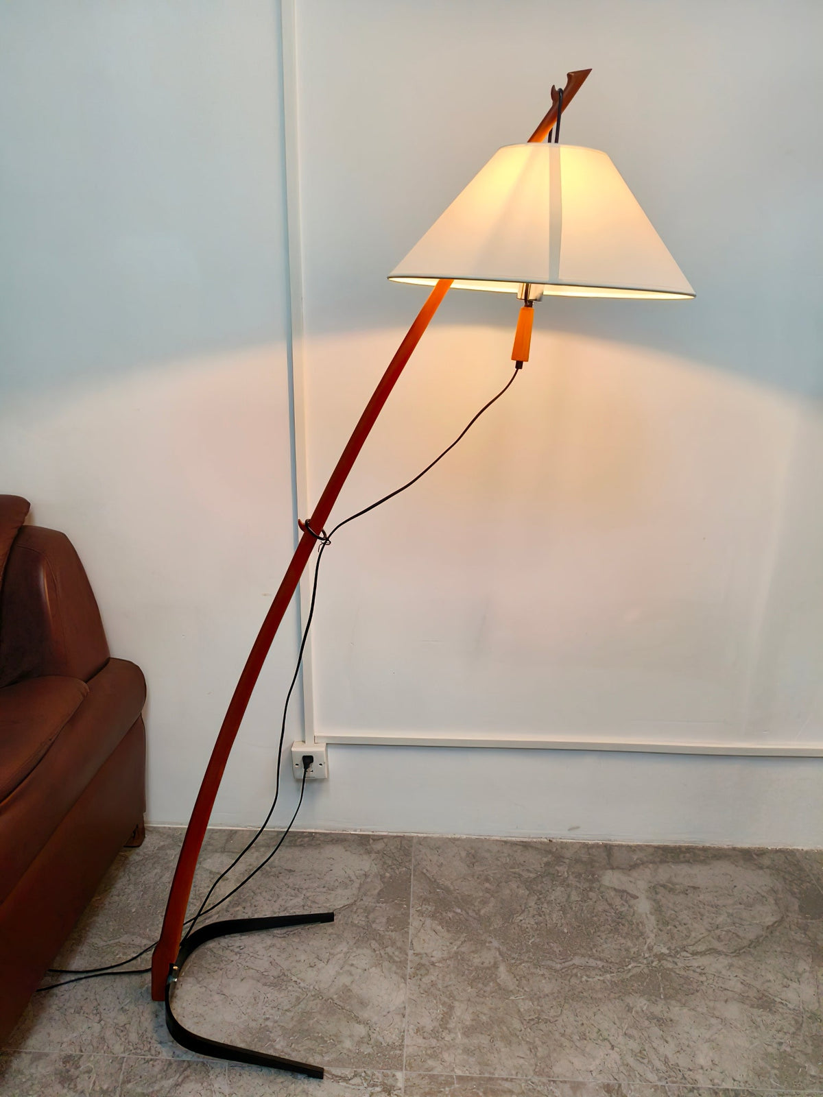 Irigen Arc vloerlamp