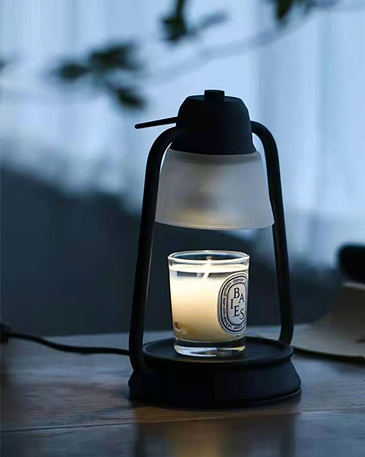 Soraina kaarswarmerlamp