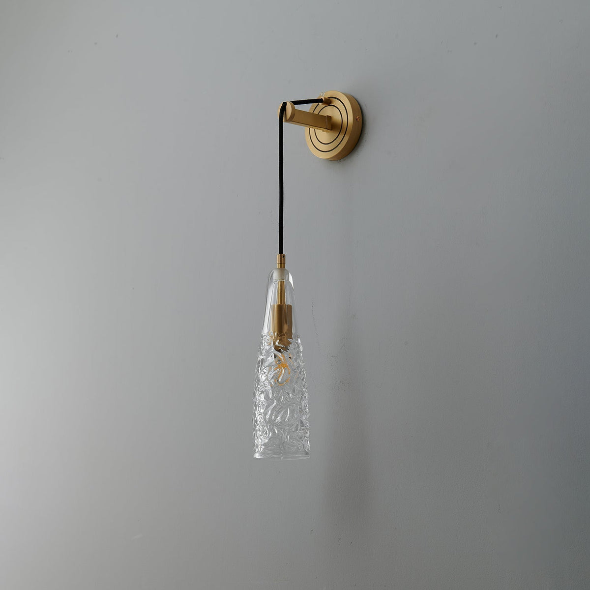 Zodorila Moderne wandlamp uit de Minimalistische Kristalserie