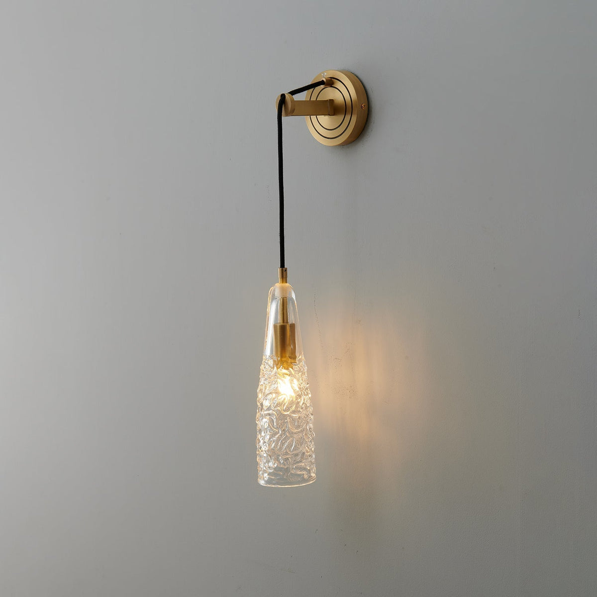 Zodorila Moderne wandlamp uit de Minimalistische Kristalserie