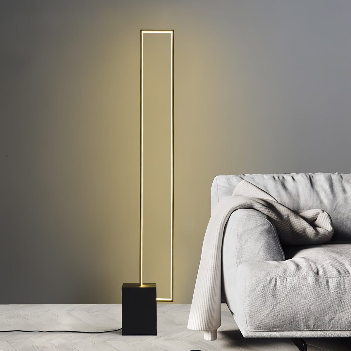 Keloza aluminium vloerlamp