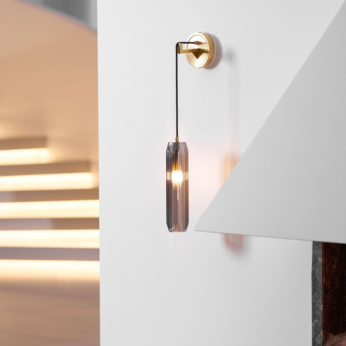 Zodorila Moderne wandlamp uit de Minimalistische Kristalserie