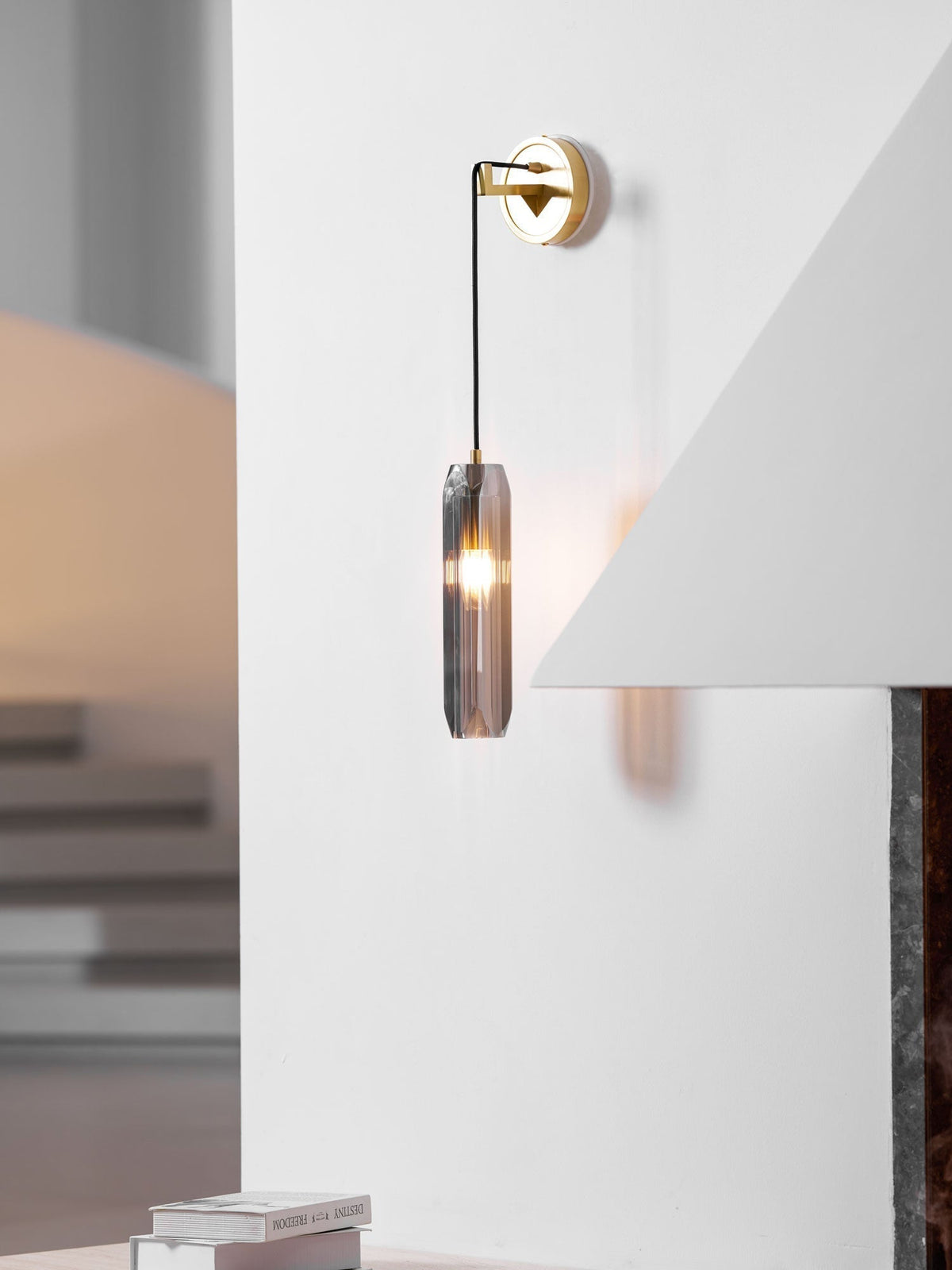 Zodorila Moderne wandlamp uit de Minimalistische Kristalserie