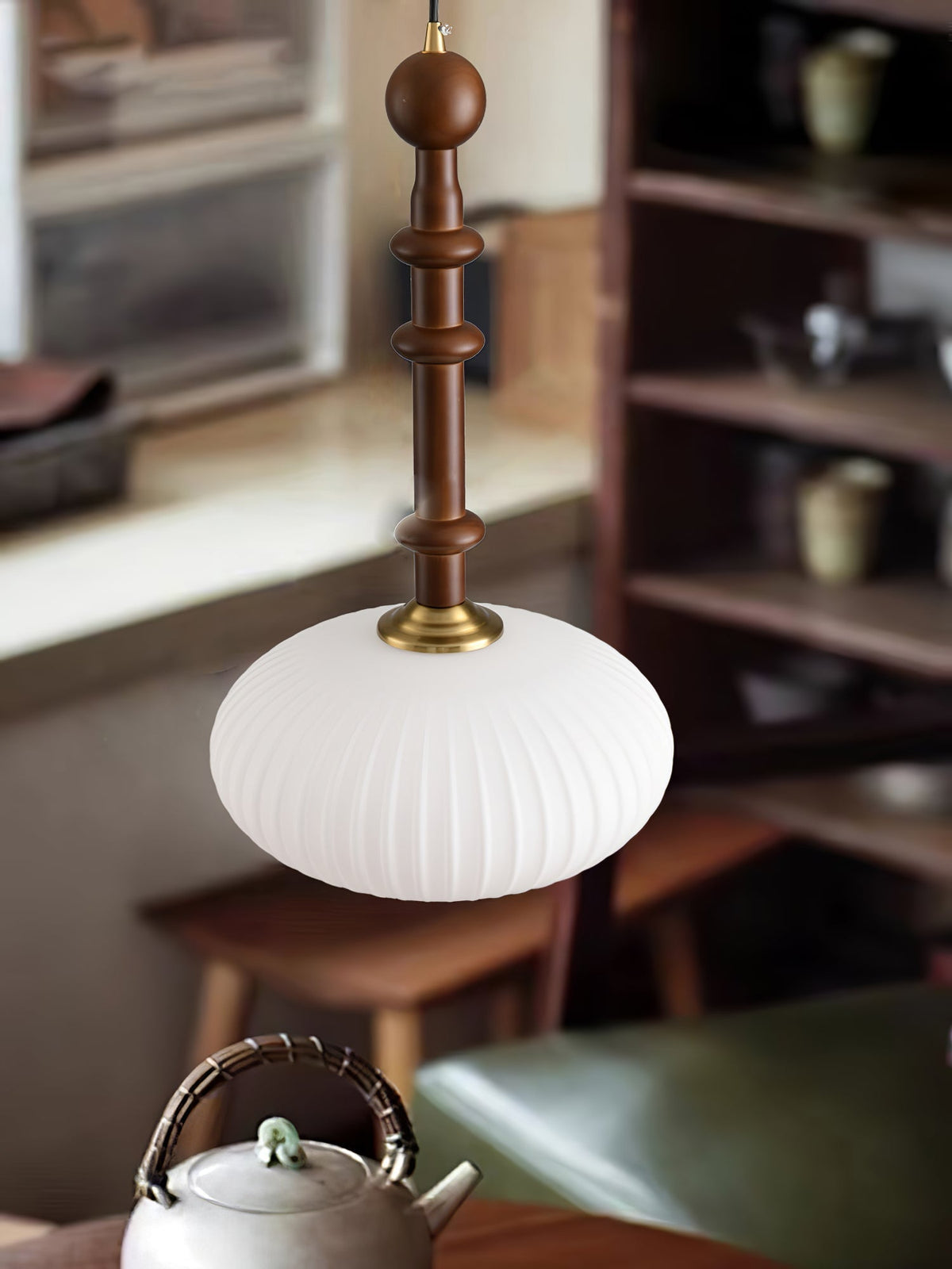 Iliror Traditionele hanglamp van Hout en glas