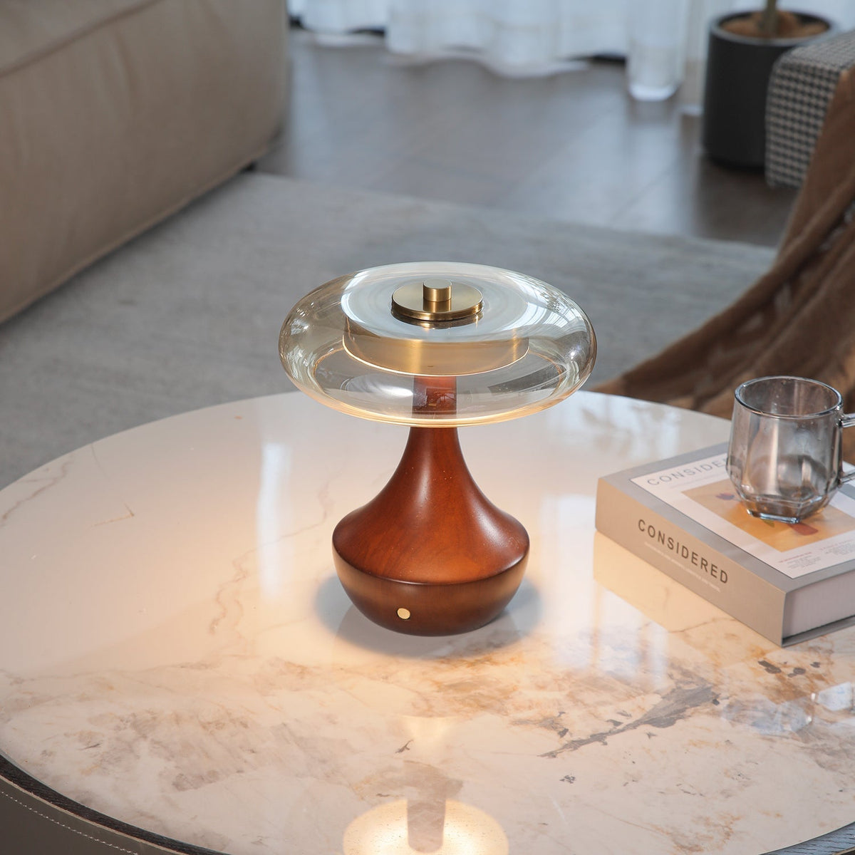 Orlan houten vintage tafellamp