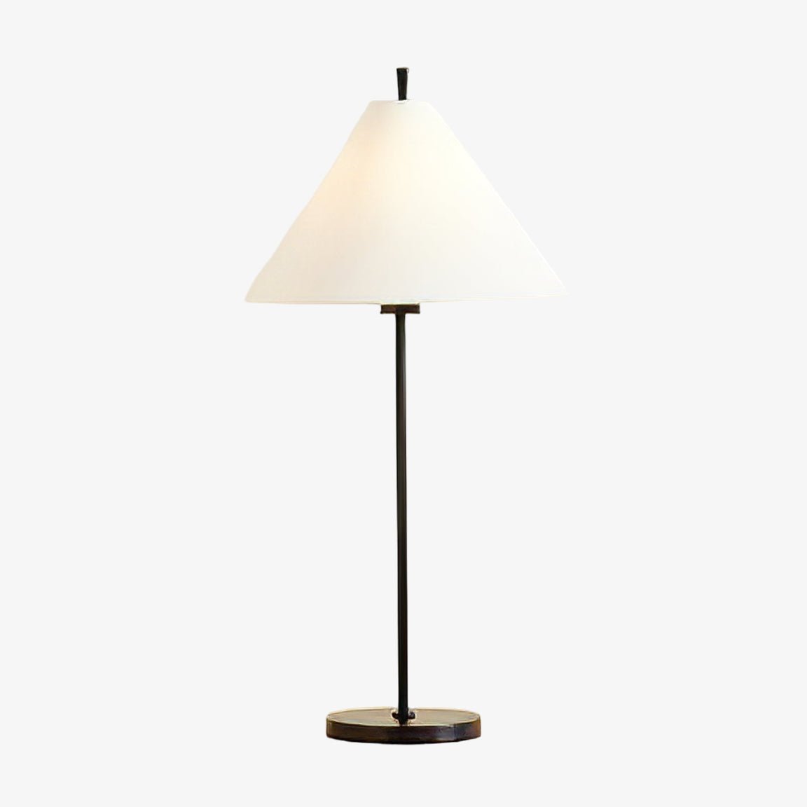 Sorivina elegante tafellamp met conische kap