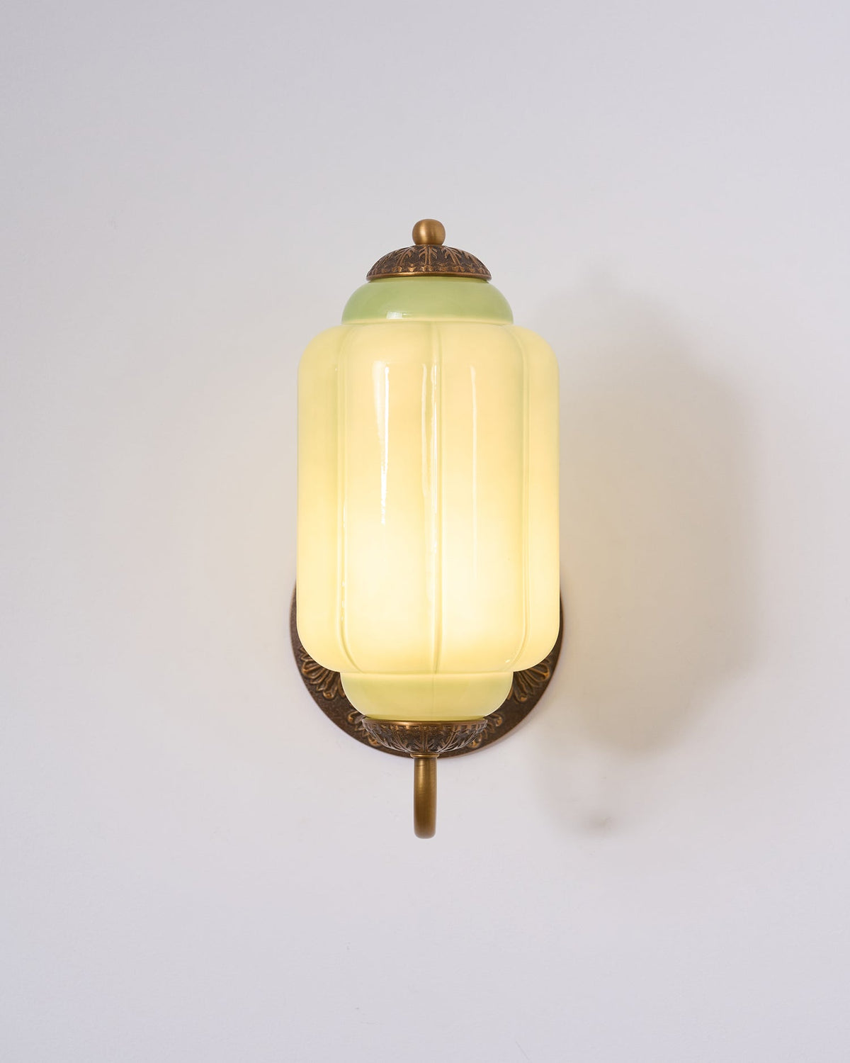 Melvane Vintage roze glazen wandlamp
