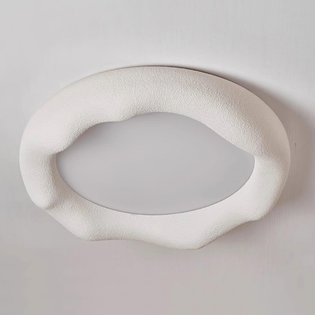 Plafondlamp met organische hars- en glasvezellichaam in beige