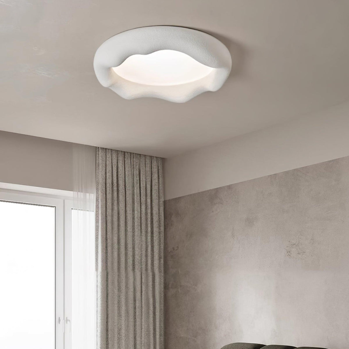 Plafondlamp met organische hars- en glasvezellichaam in beige