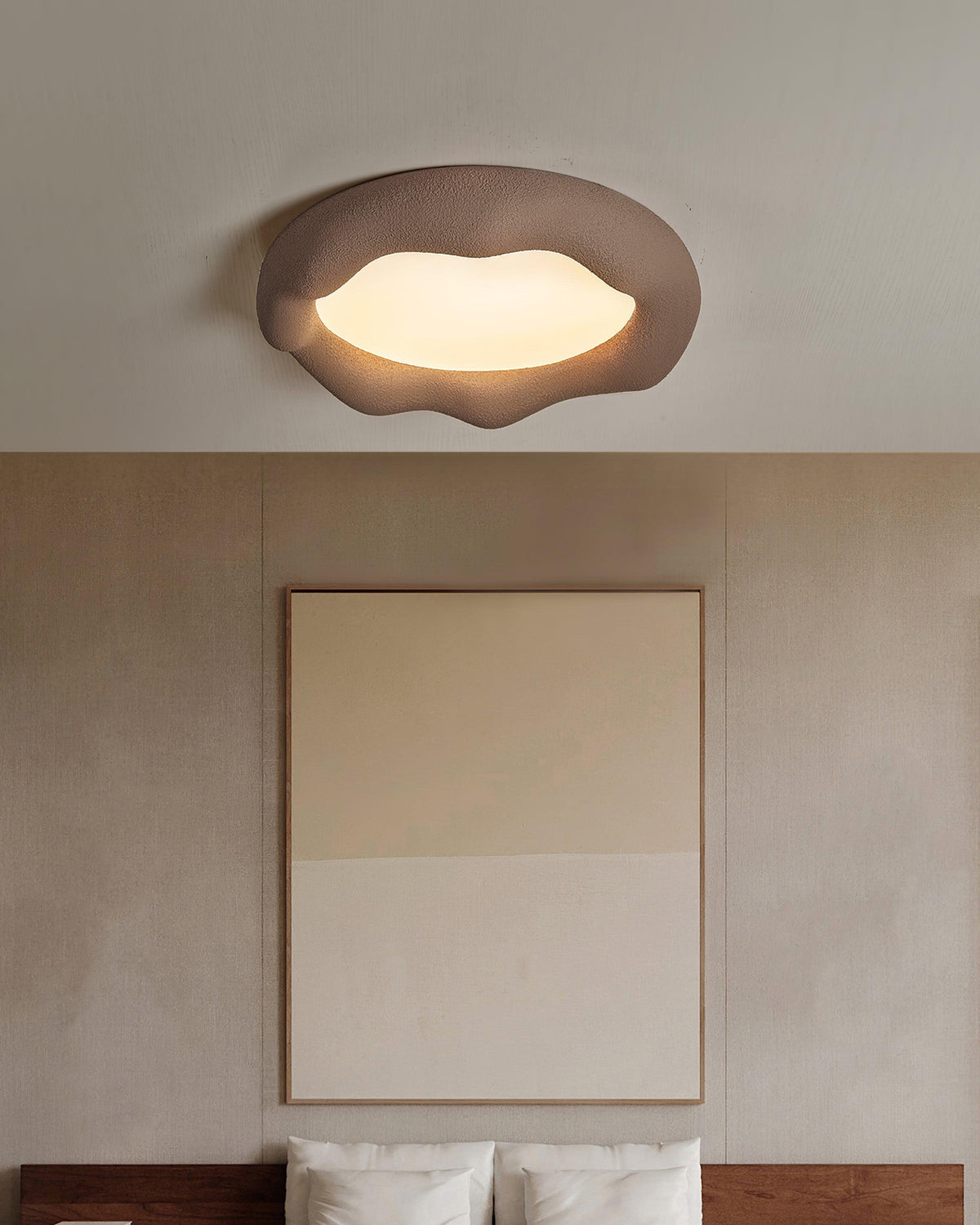 Plafondlamp met organische hars- en glasvezellichaam in beige