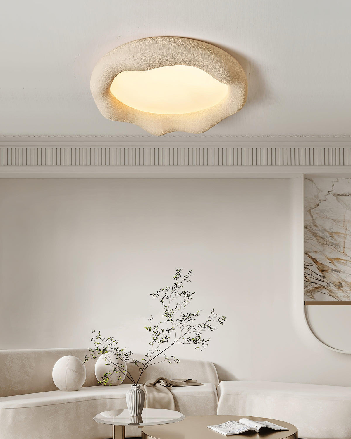 Plafondlamp met organische hars- en glasvezellichaam in beige