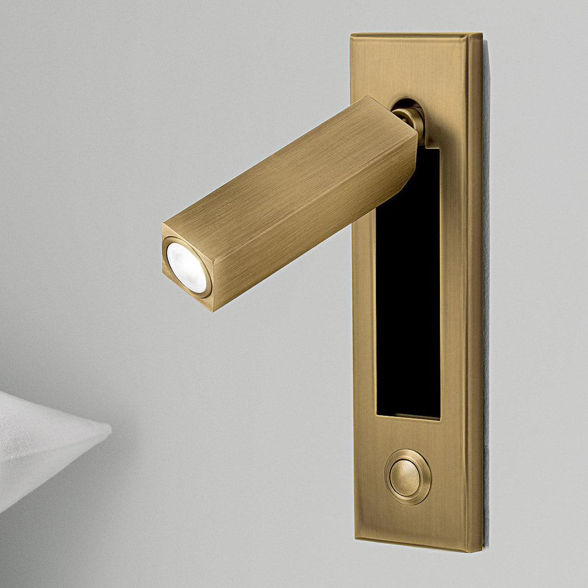 Velerelia ingebouwde wandlamp met stekker