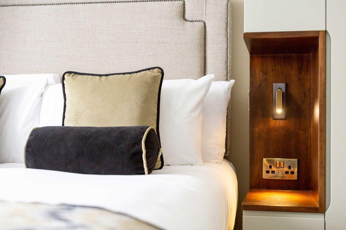 Velerelia ingebouwde wandlamp met stekker