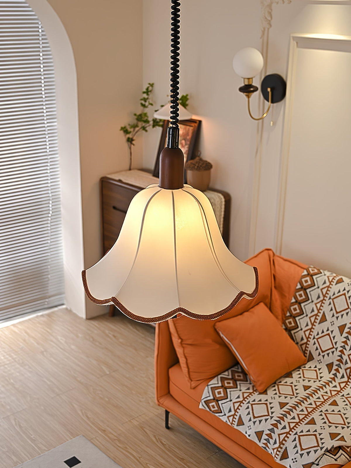 Eurvaryra klassieke elegantie hanglamp van textiel en hout