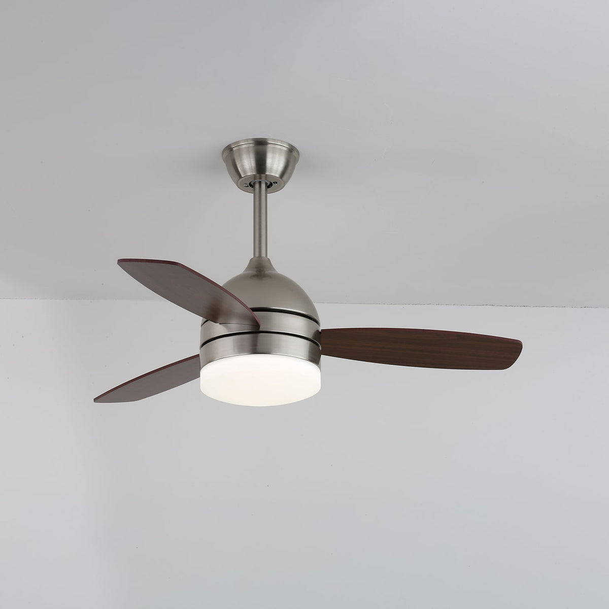 Caelan moderne plafondventilator met verlichting