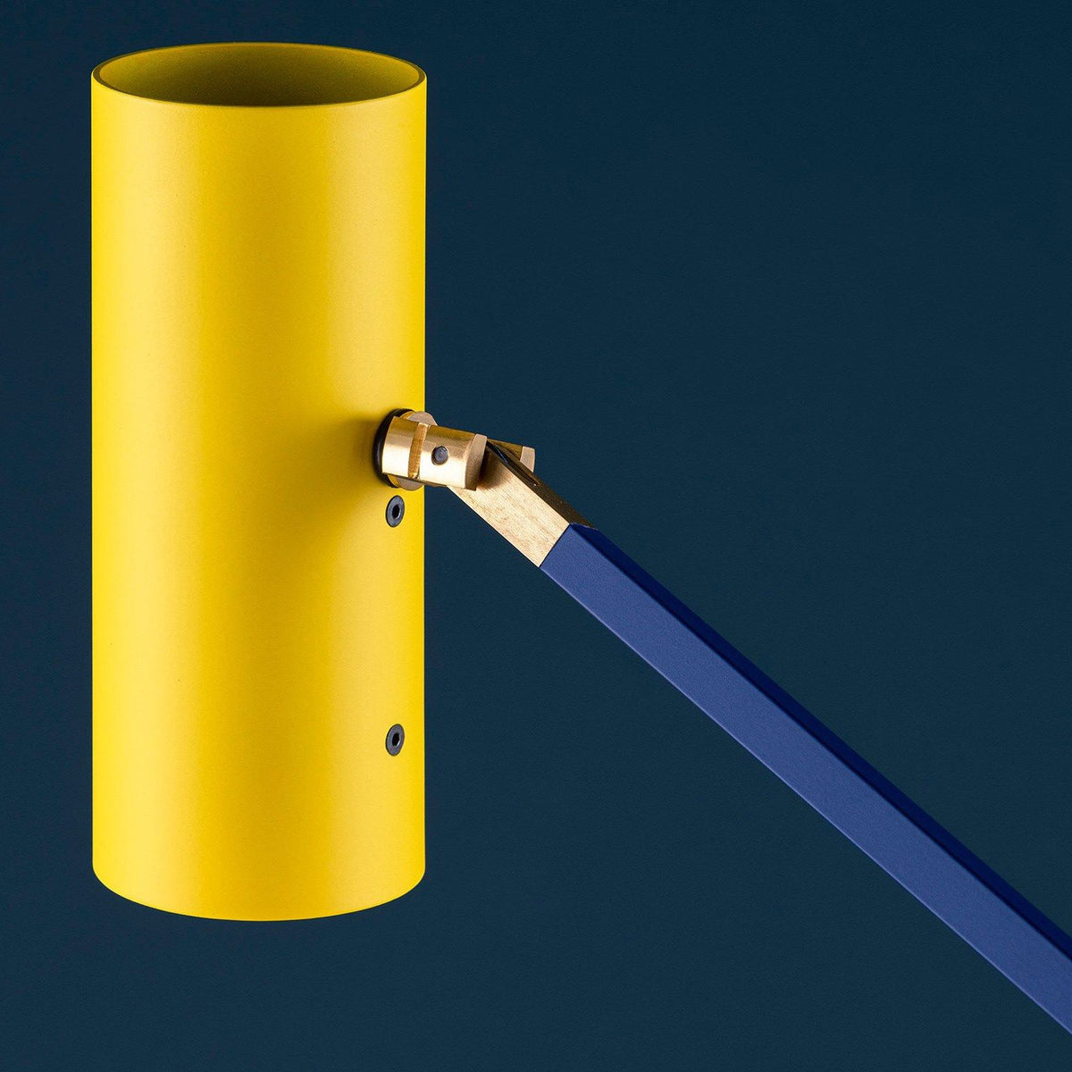 Rohe vloerlamp