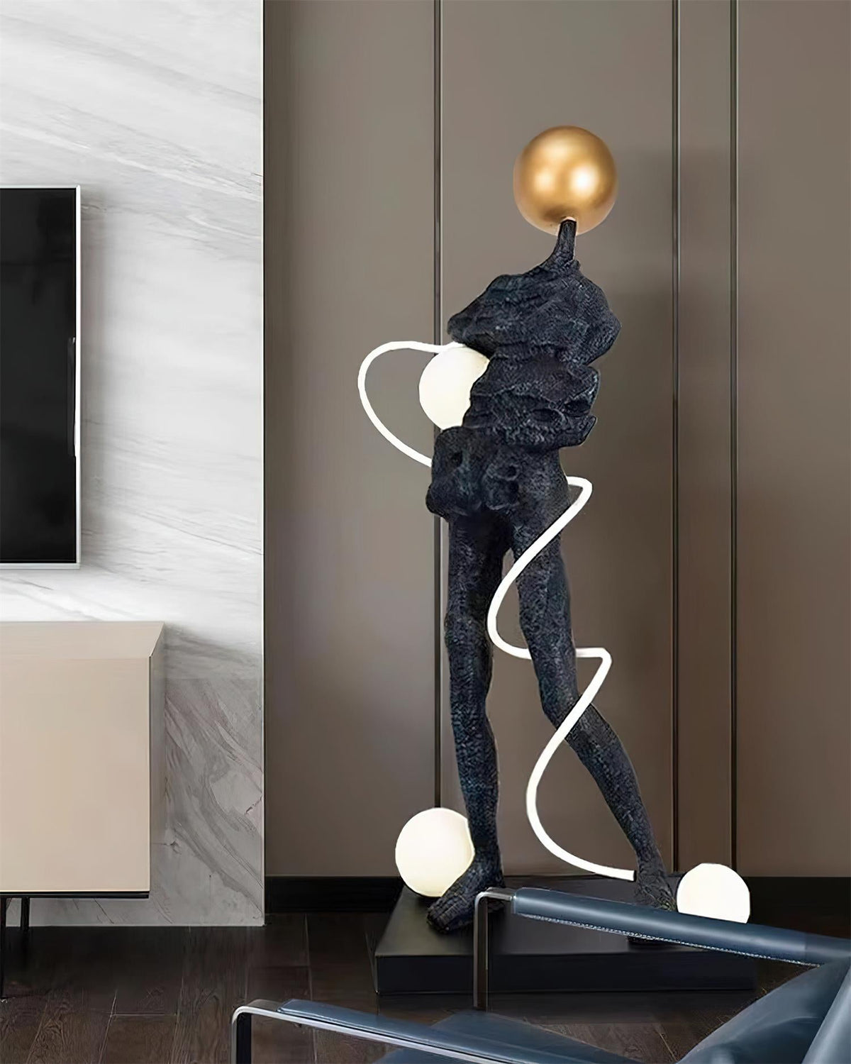Nycaran sculpturale vloerlamp in zwart