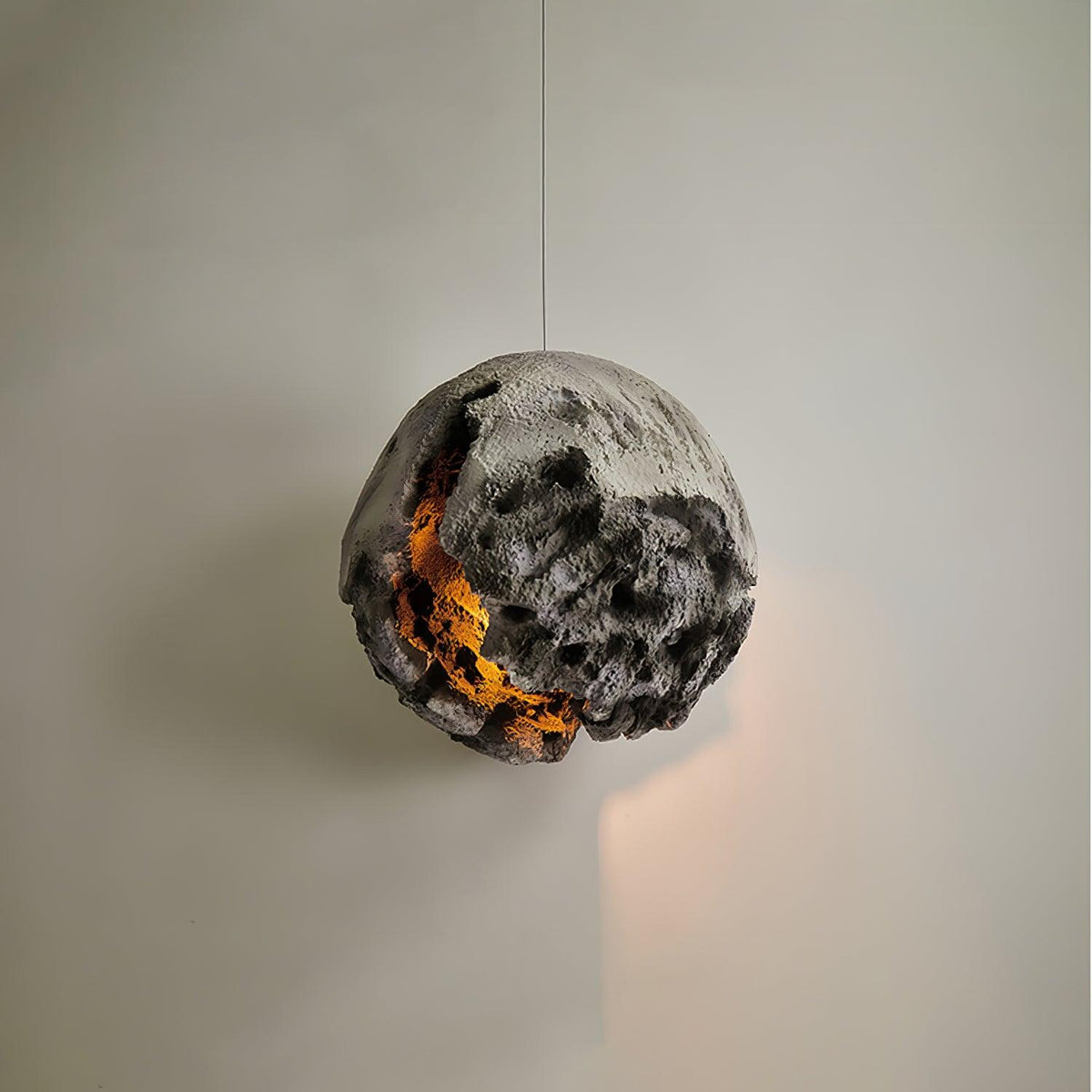 Ilphaara Irregular Planet Plastic hanglamp