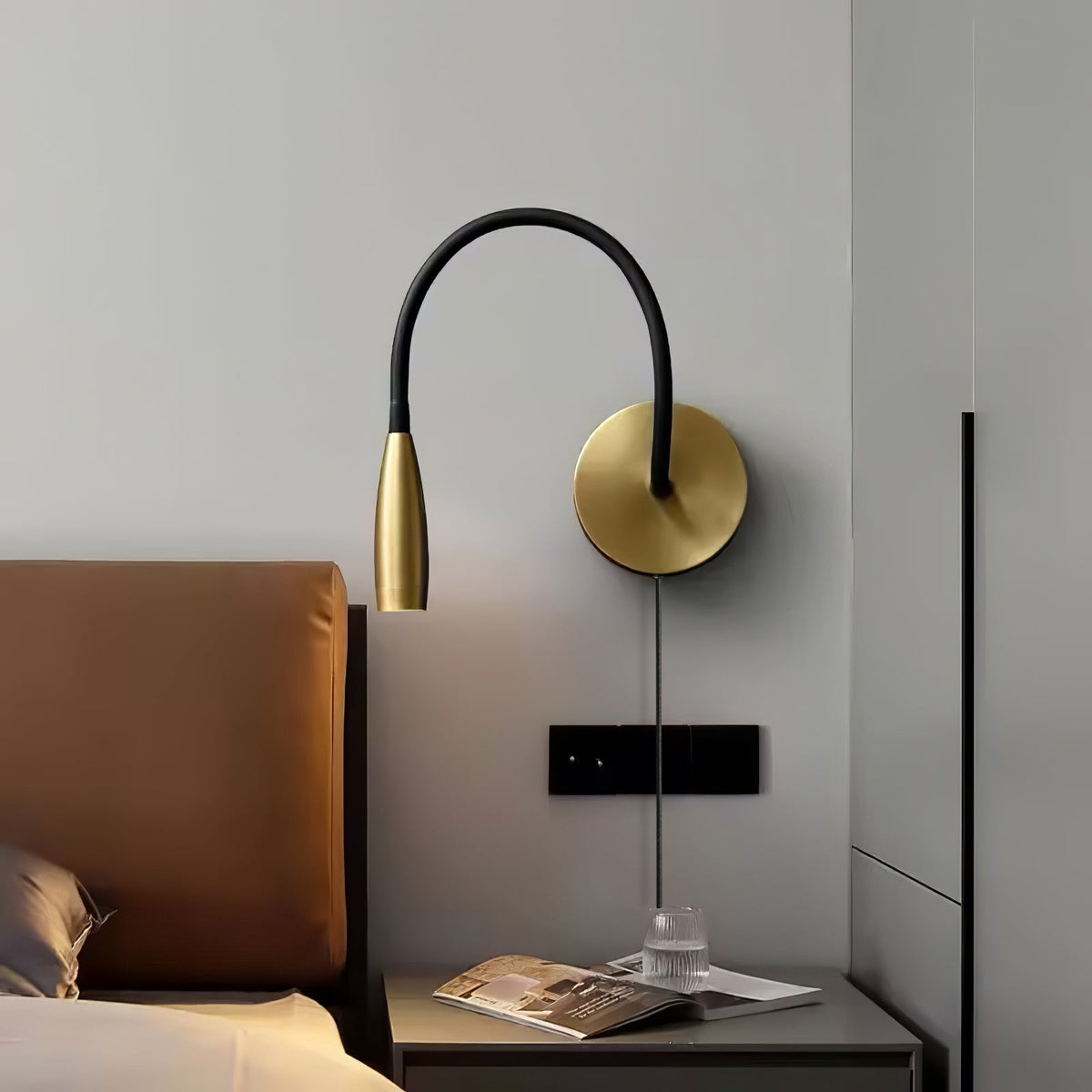 Rivanelle moderne minimalistische wandlamp met stekker