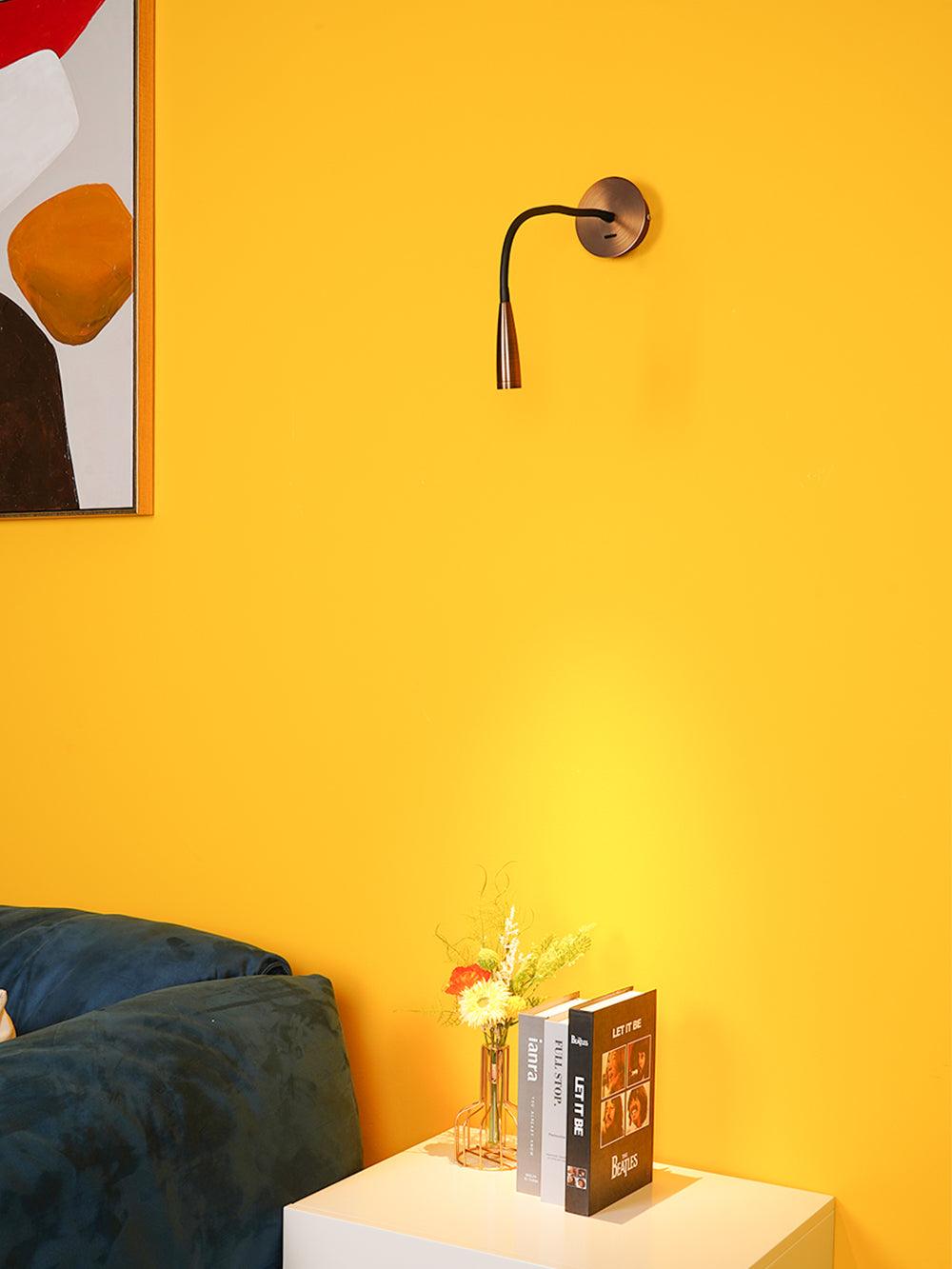 Rivanelle moderne minimalistische wandlamp met stekker