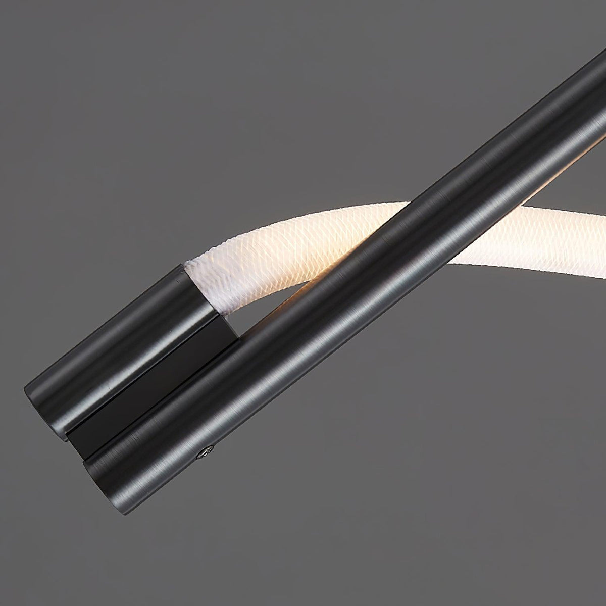 Nivelo sculpturale messing siliconen wandlamp