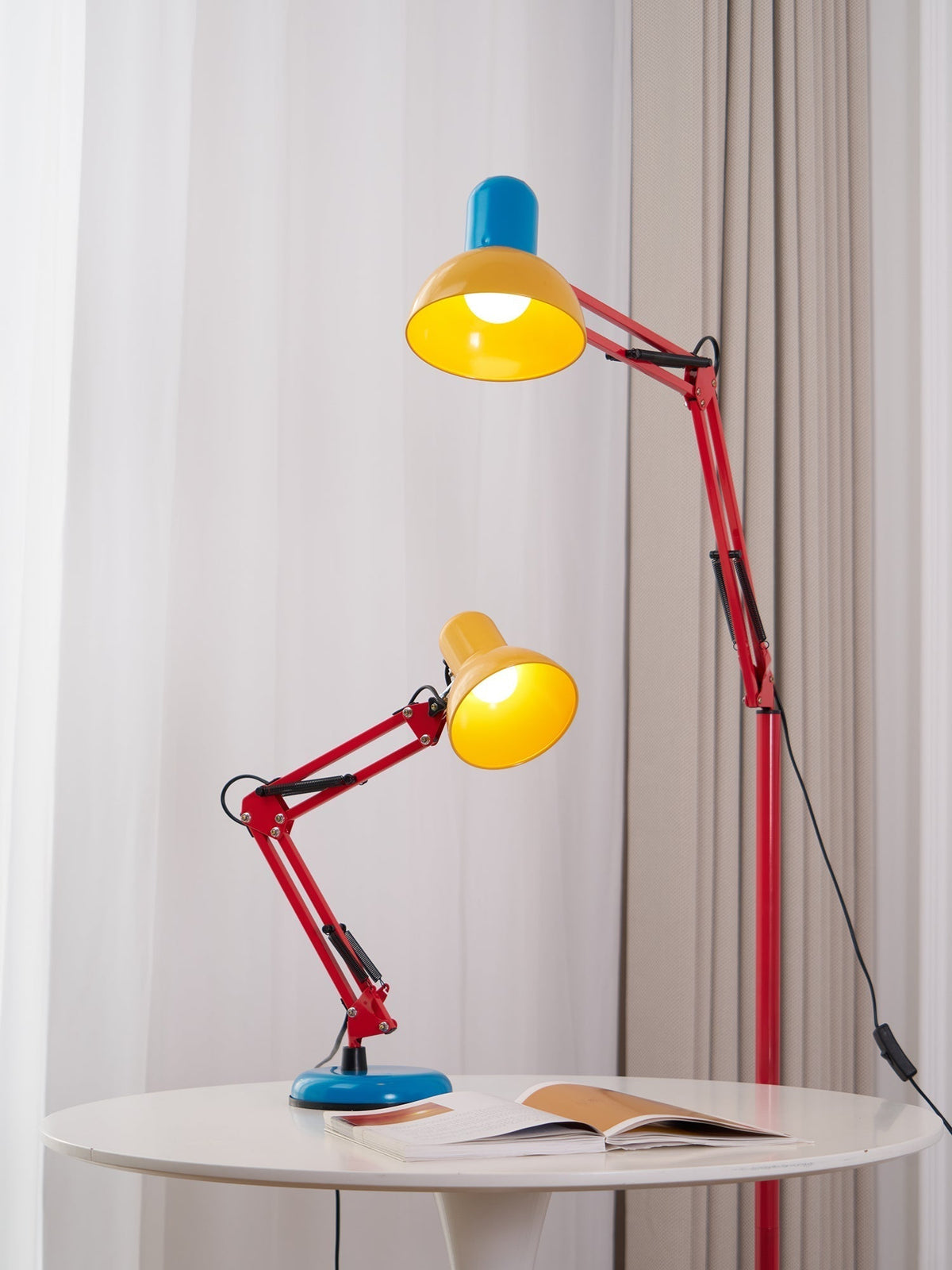 Idoren Speelse vloerlamp