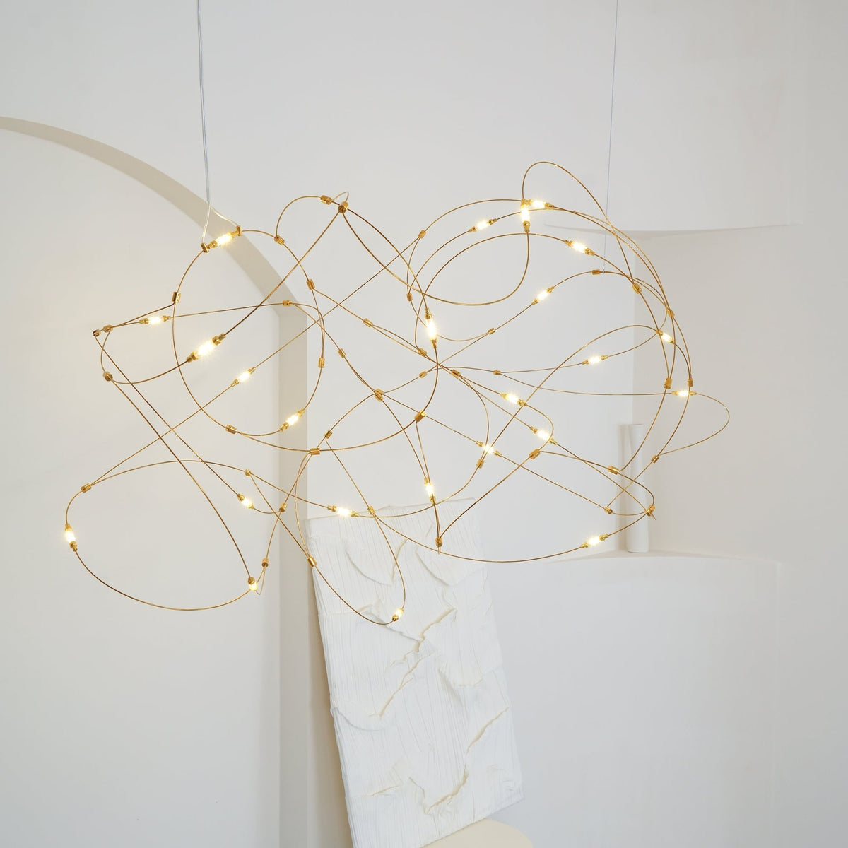 Celes hanglamp van staal met minimalistisch ontwerp
