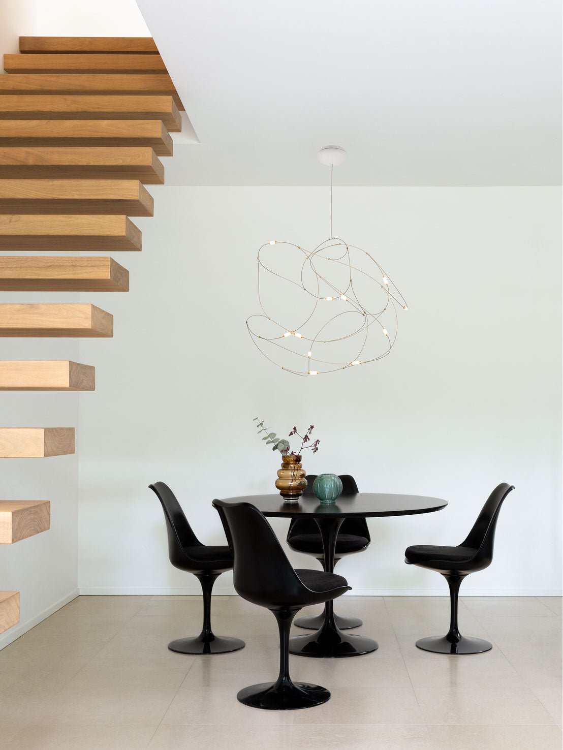 Celes hanglamp van staal met minimalistisch ontwerp