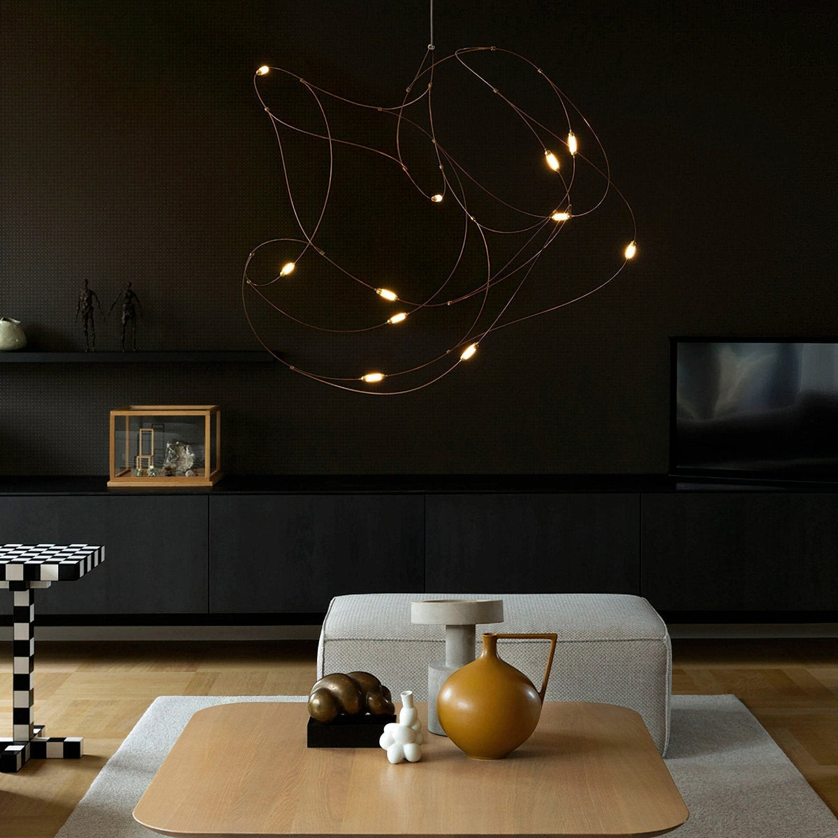 Celes hanglamp van staal met minimalistisch ontwerp