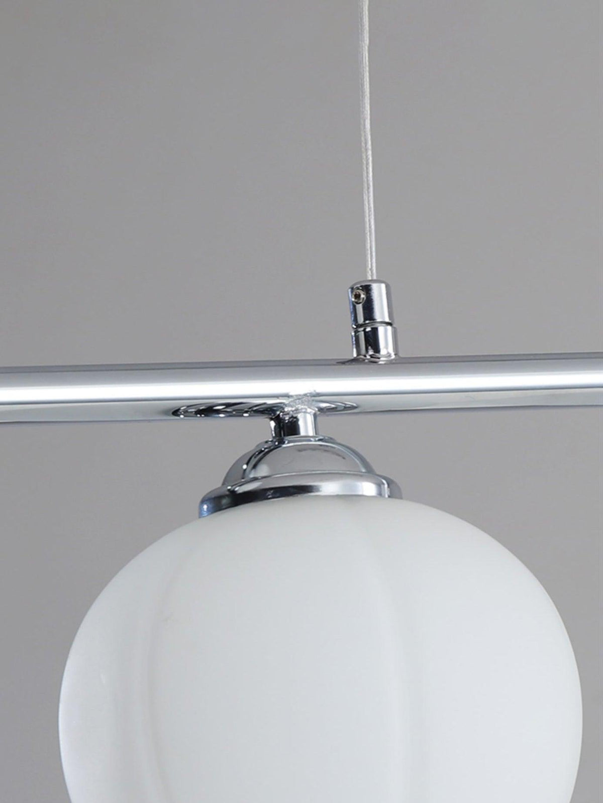 Evenara Moderne minimalistische hanglamp met bloemmotief van glas
