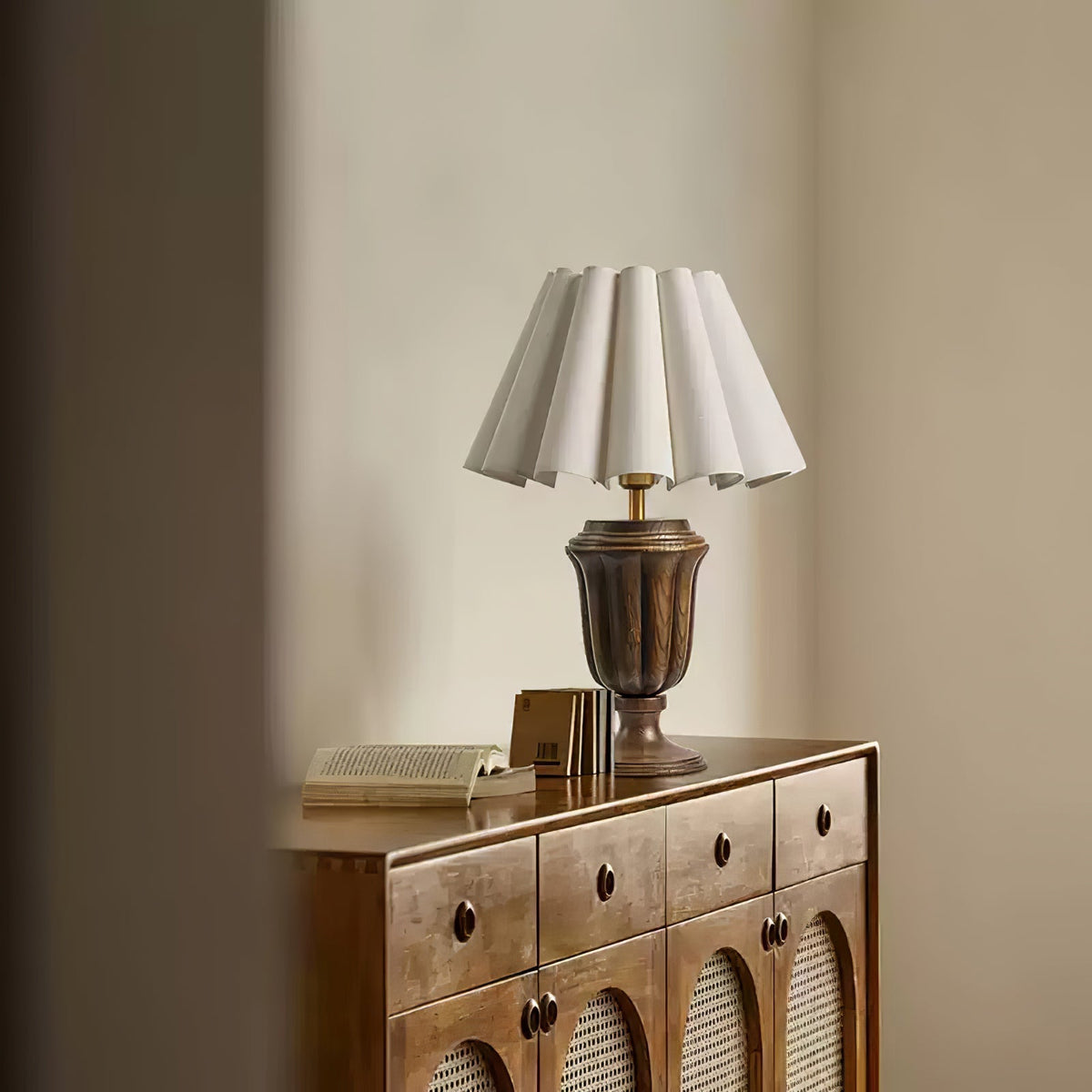 Vireo Hout en Stoffen tafellamp