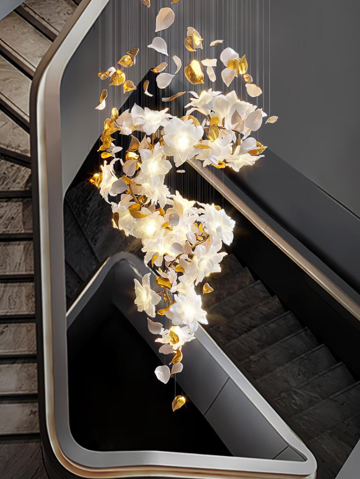 Araeos Flying Flowers Fluttering Kroonluchter van messing