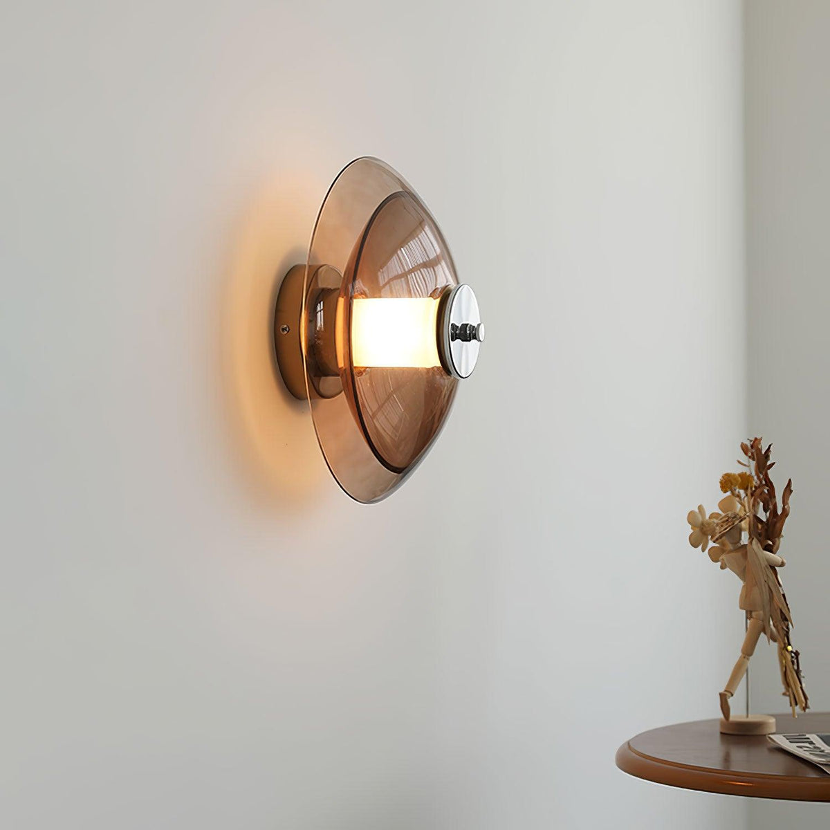 Cocarir Noordse kunst vliegende schotel met stekker wandlamp