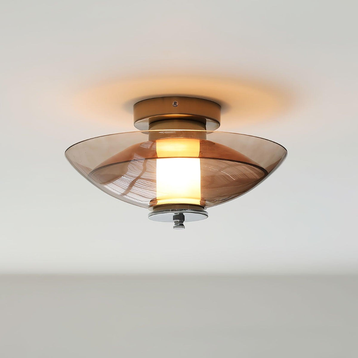 Cocarir Noordse kunst vliegende schotel met stekker wandlamp