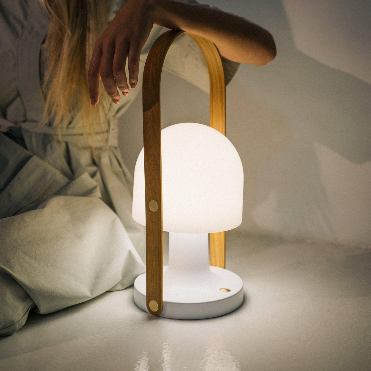 Nerys Scandinavische tafellamp