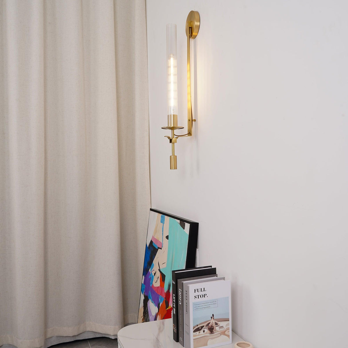 Veloora wandlamp messing Minimalistisch Geribbelde glas