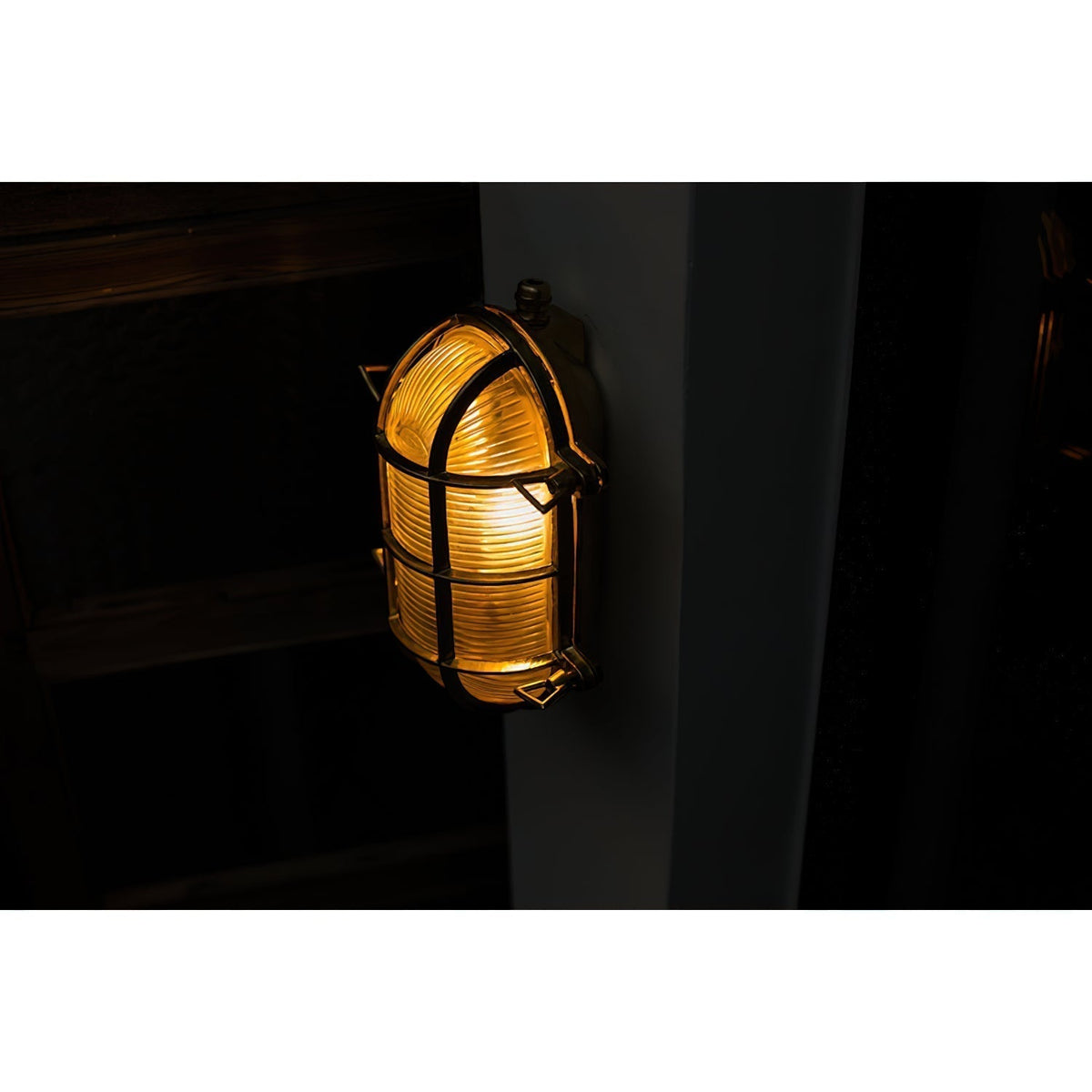 Lioriette wandlamp