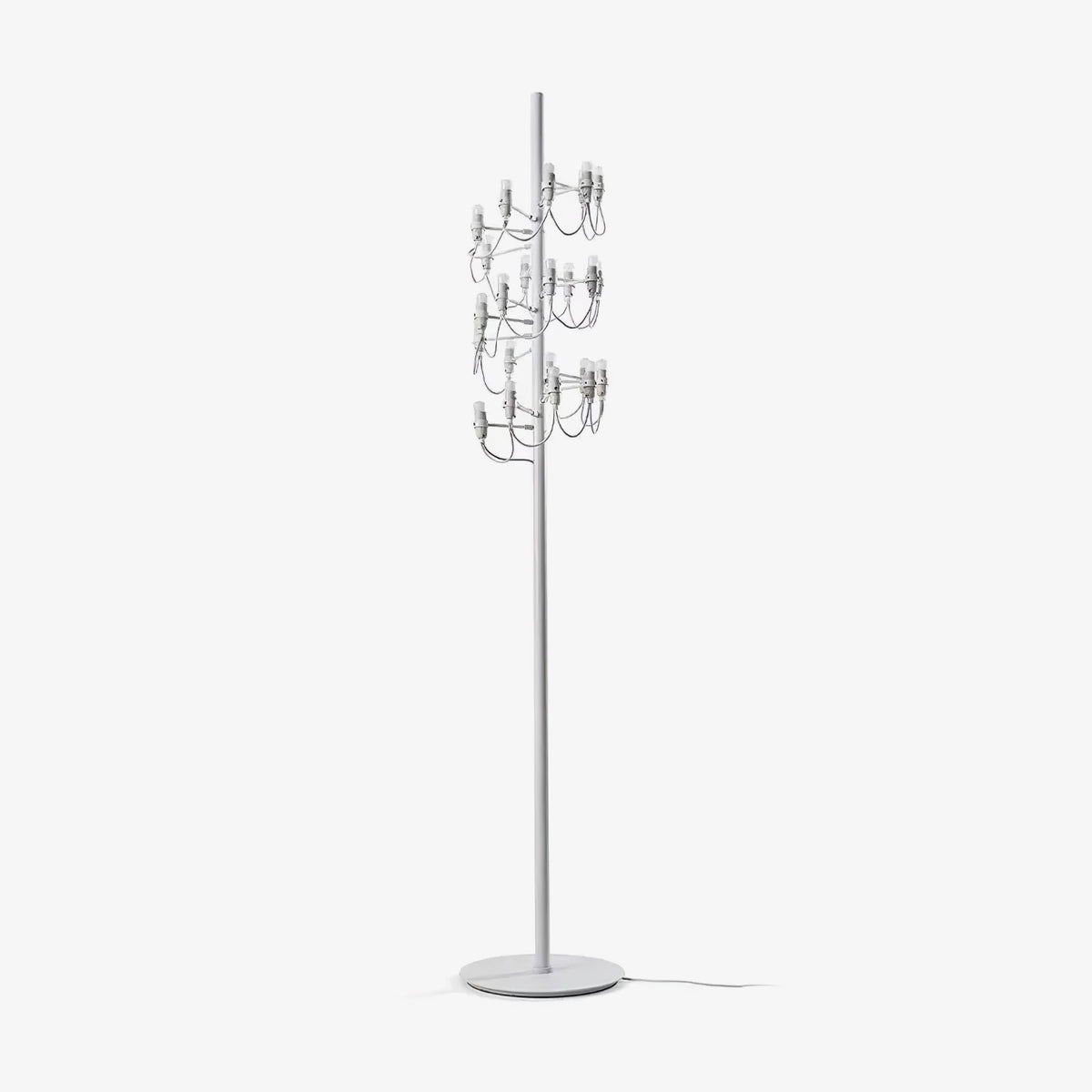 Olliryra sculpturale vloerlamp van staal